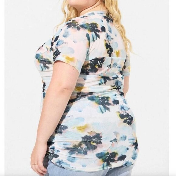 NEW NWT TORRID 1 Plus Size Stretch Mesh Crew Neck Ruched Top Watercolor Floral - Picture 3 of 15